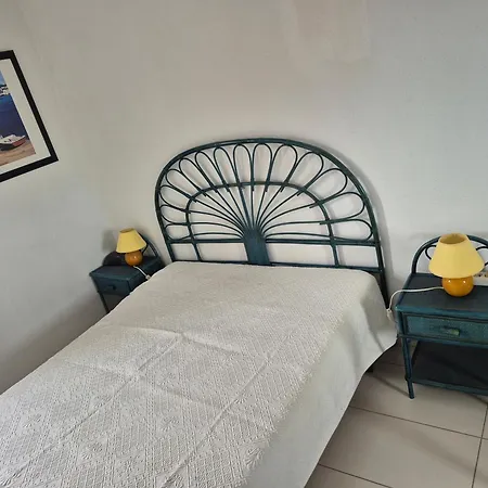 Amourera B23, T3 Avec Vue Et Lagon, Parking, Piscine Apartment *